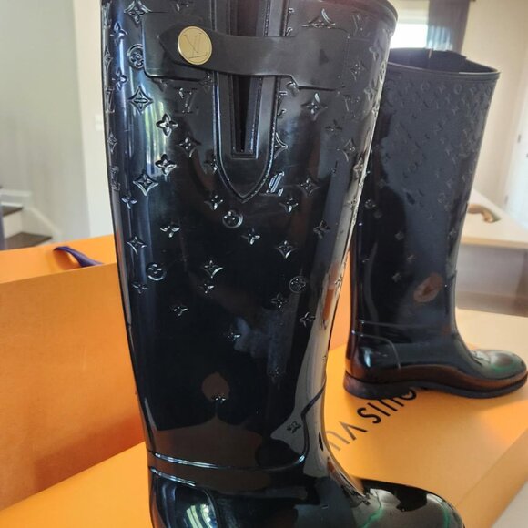 Louis Vuitton Monogram Drop Flat High Rain Boots Size 41 with Dustbag and Box - Picture 4 of 8